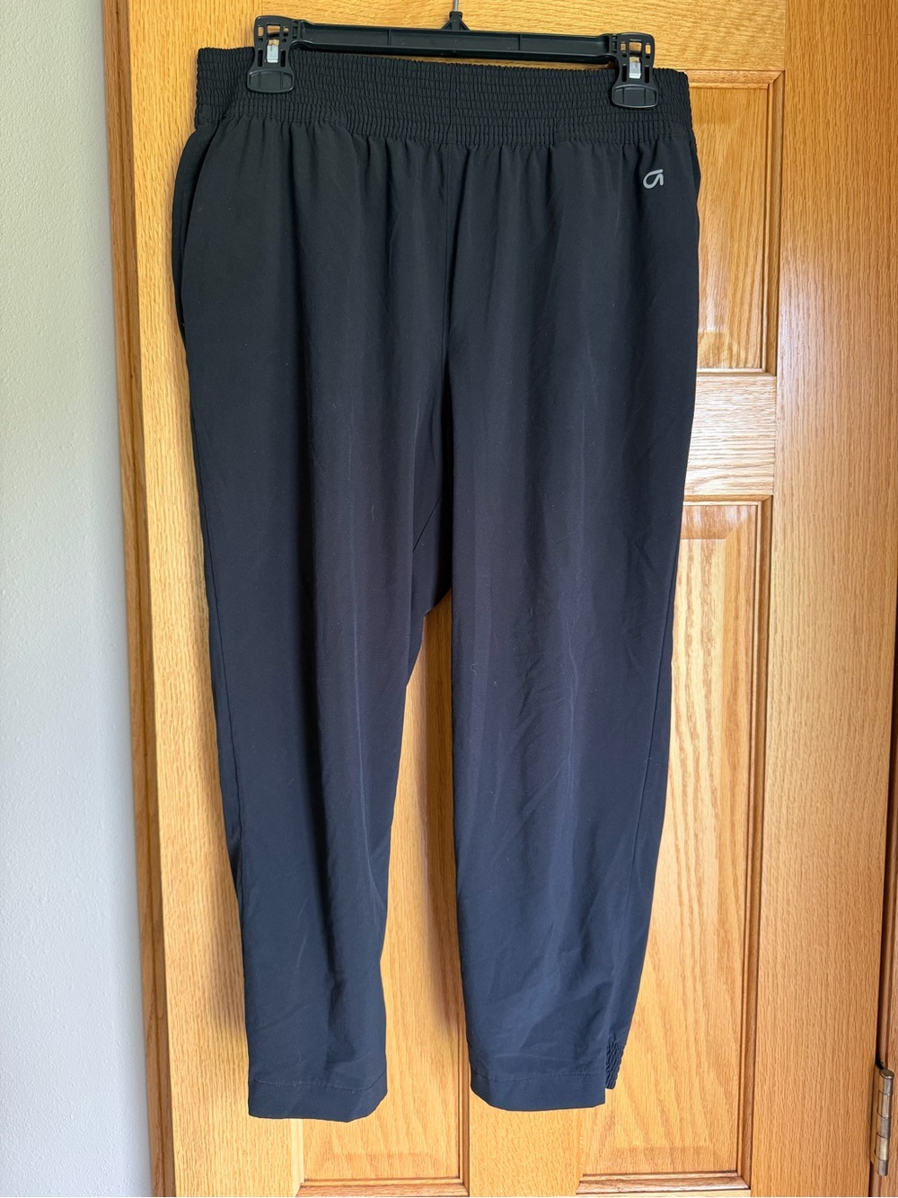 Black Performance Joggers Pull-On Athletic Track Pants GapFit Women's Size S